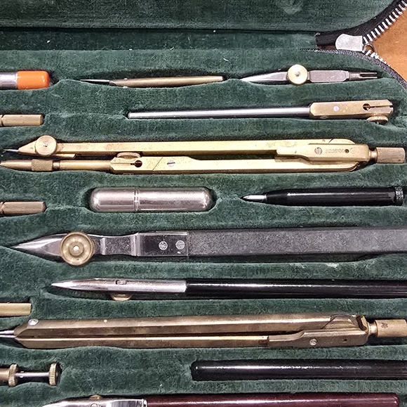 Vintage Dietzgen Drafting Set - Picture 5 of 10